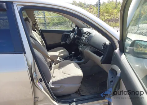 2007 Toyota Rav4 Limited z USA, uszkodzony, nr VIN JTMBD31V176040958